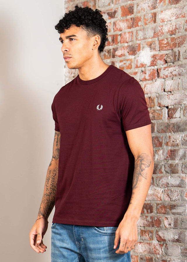Fred Perry T-shirts Ringer t-shirt - oxblood