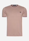 Fred Perry T-shirts  Twin tipped t-shirt - dark pink dustro black 