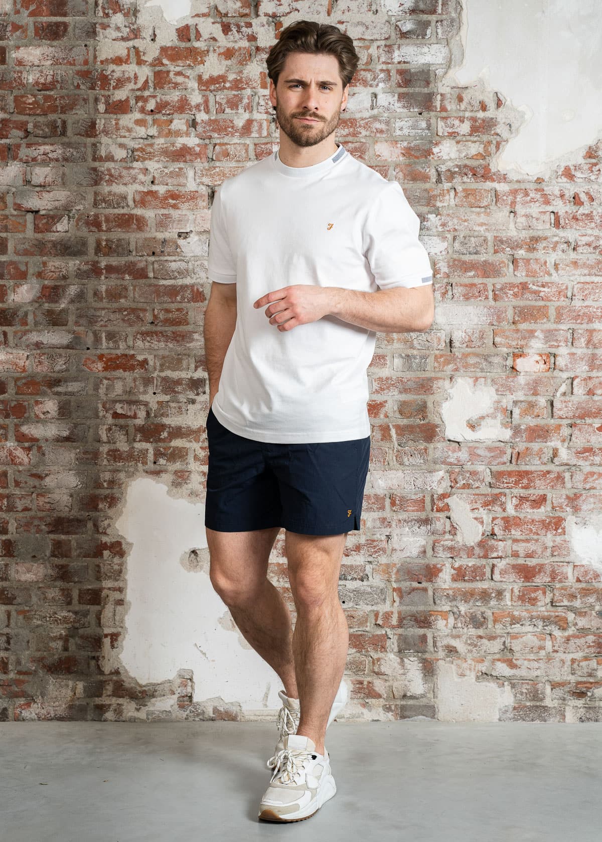Farah T-shirts Northleigh tee - white