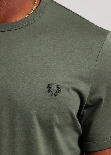 Fred Perry T-shirts Ringer t-shirt - laurel wreath green