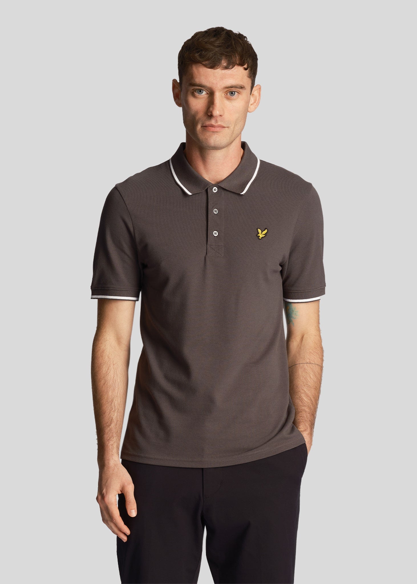 Lyle & Scott Polo's  Tipped polo shirt - gun metal white 