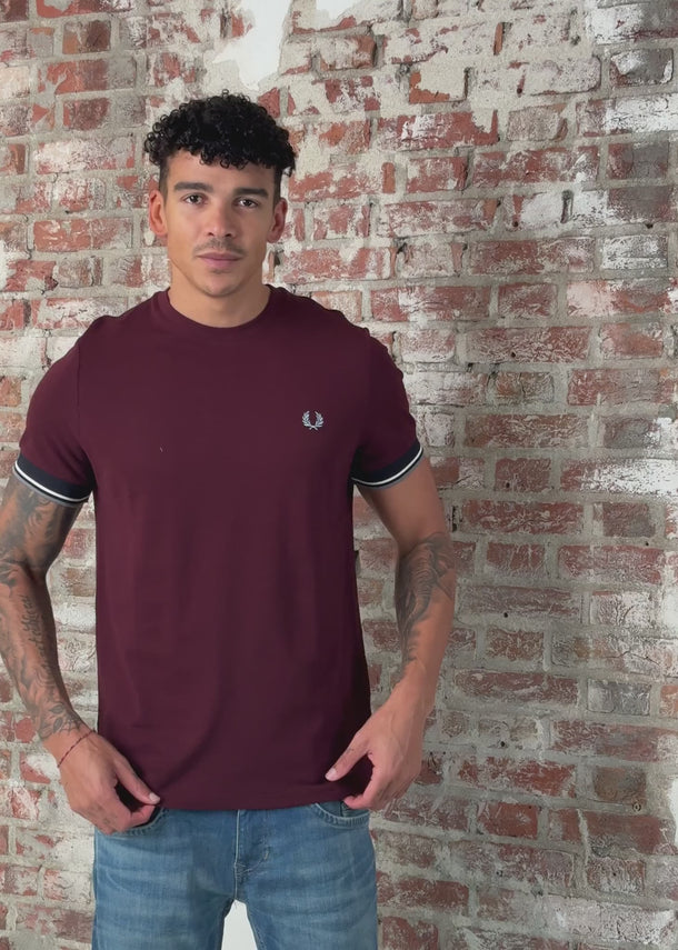 Fred Perry T-shirts Twin tipped cuff t-shirt - oxblood
