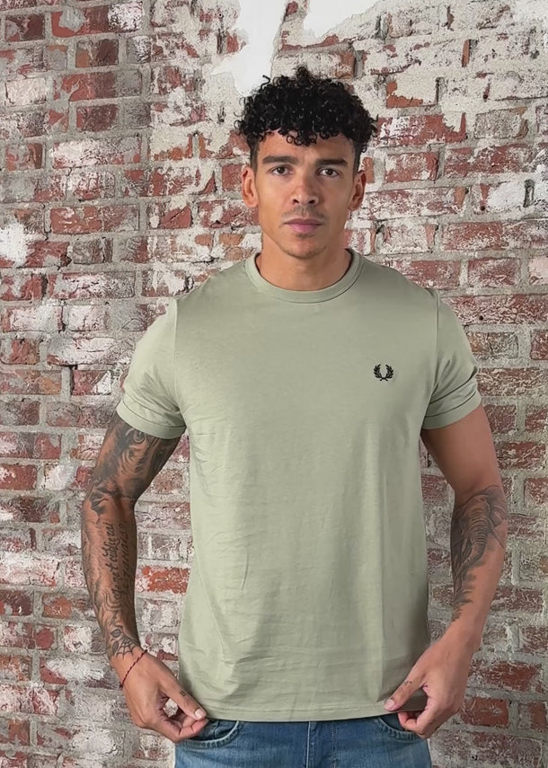 Fred Perry T-shirts Ringer t-shirt - seagrass