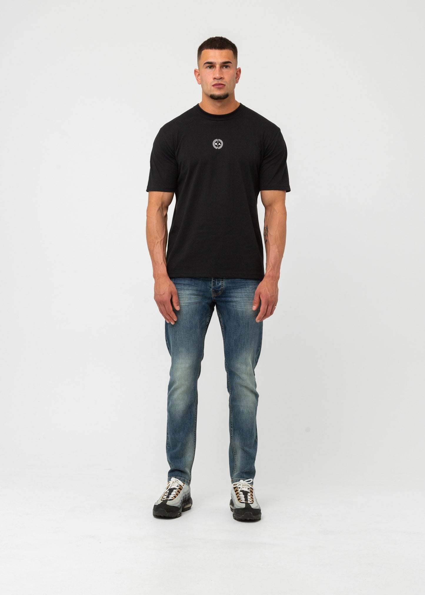 Marshall Artist T-shirts  Explore create t-shirt - black 