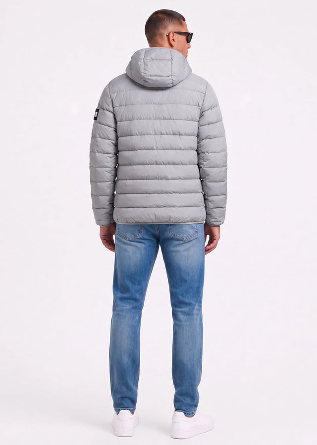 Weekend Offender Jassen La guardia - smokey