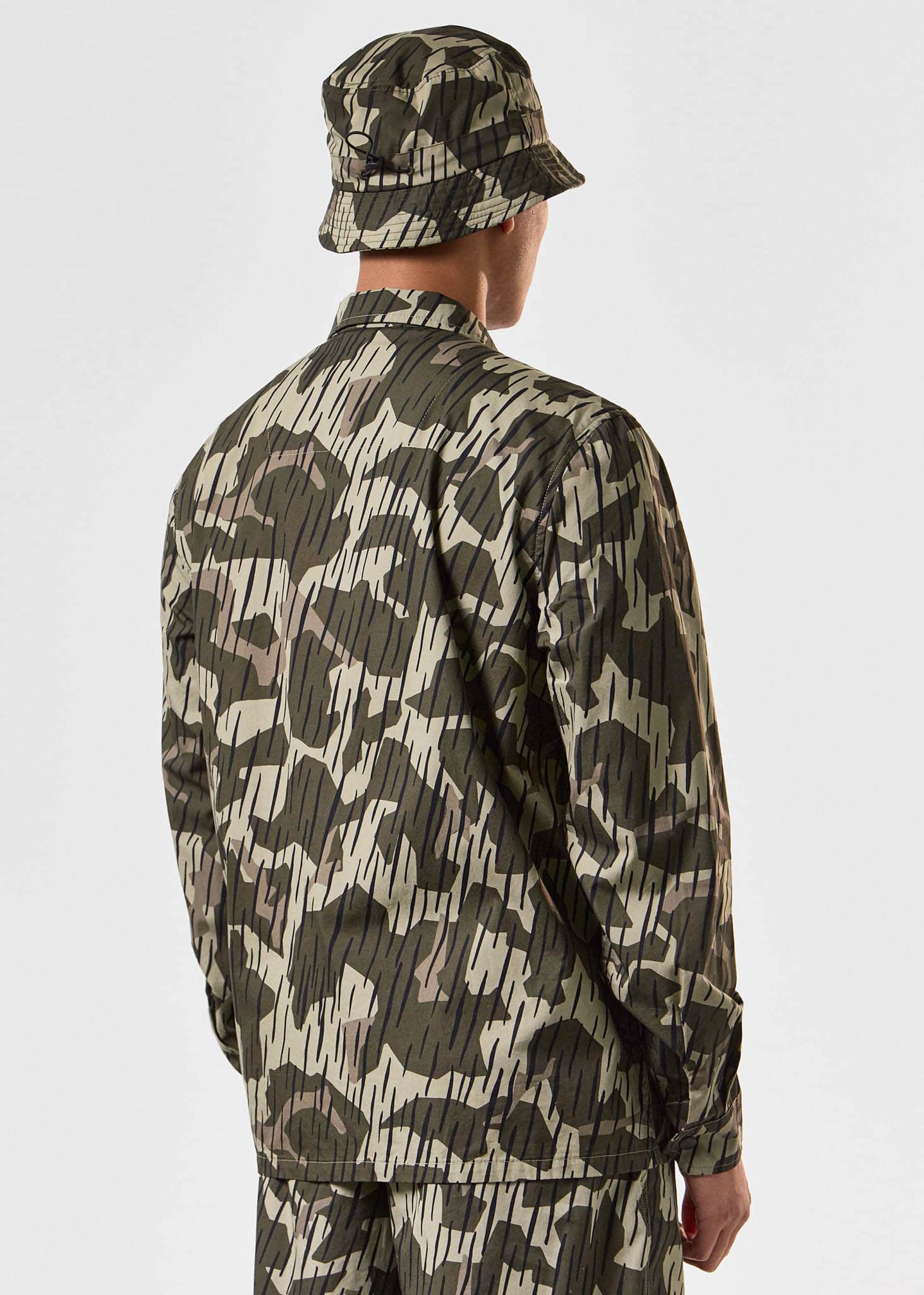 Weekend Offender Overshirts  Waya camo - castle green rain camo 