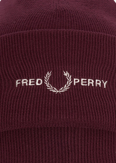 Fred Perry Mutsen  Graphic beanie - oxblood 