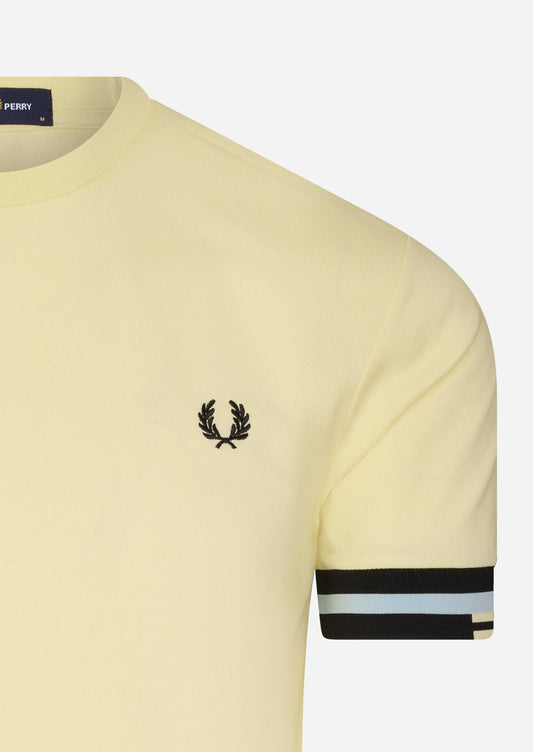 Fred Perry T-shirts  Abstract cuff t-shirt - lemon sorbet 