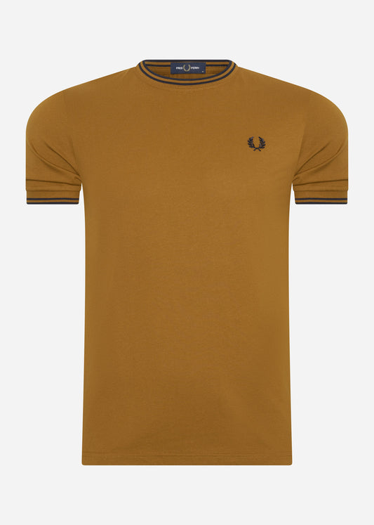 Fred Perry T-shirts  Twin tipped t-shirt - dark caramel 