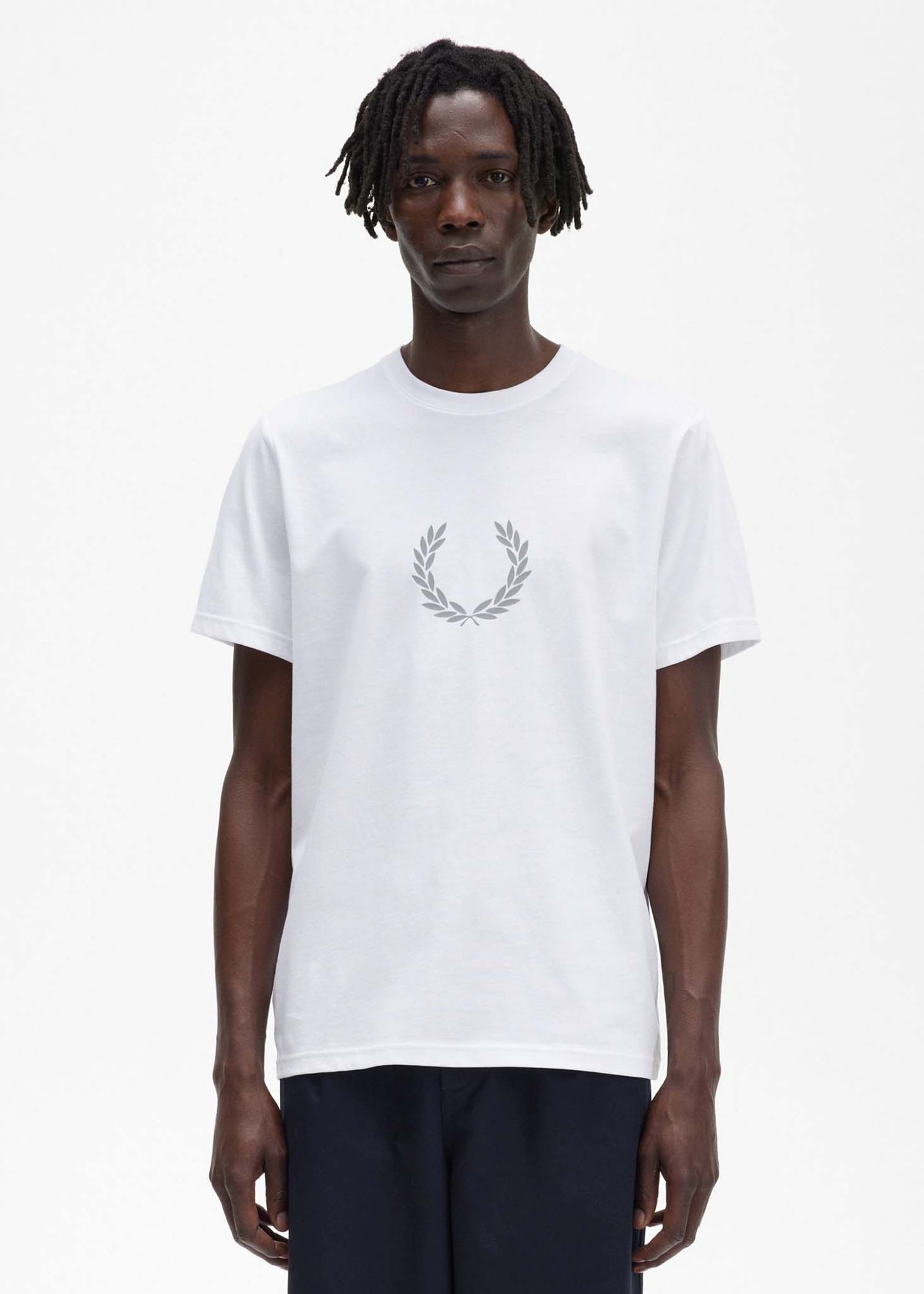 Fred Perry T-shirts  Reflective laurel wreath t-shirt - white 