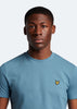 Lyle & Scott T-shirts  Crest tipped t-shirt - skipton blue 