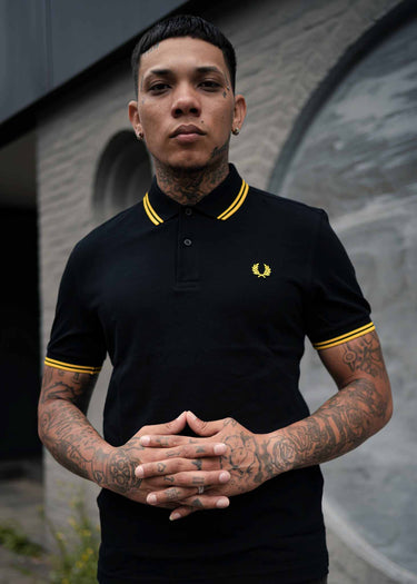 Fred Perry Polo's  Twin tipped aw polo - black / new yellow 